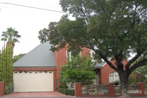 14 Cowan St, Erindale, SA 5066