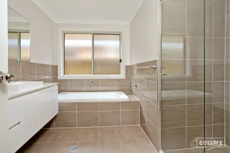 Property photo of 22 Victory Road Colebee NSW 2761