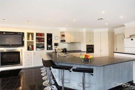 Property photo of 1 Rhode Island Patterson Lakes VIC 3197