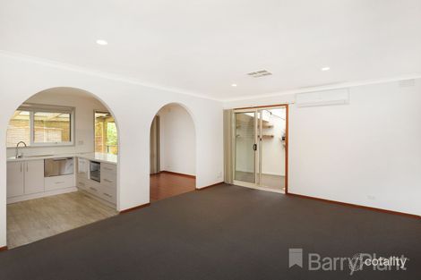 Property photo of 6/2 Millar Road Tullamarine VIC 3043