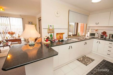 Property photo of 2/58 Black Forest Road Werribee VIC 3030