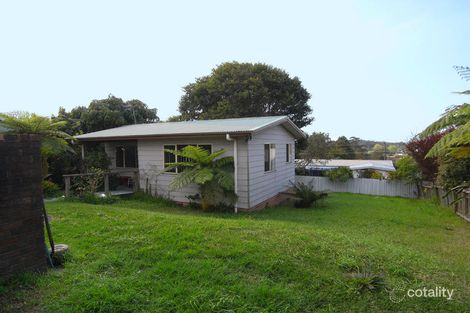Property photo of 18 Seaview Avenue Wamberal NSW 2260