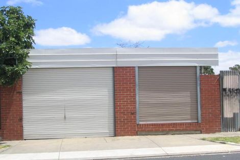 932 Sydney Rd, Coburg North, VIC 3058