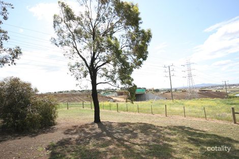 Property photo of 51 Leila Crescent Bell Post Hill VIC 3215