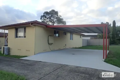 1/2 Wilga St, Taree, NSW 2430