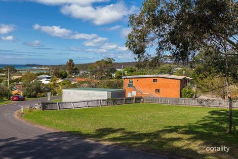 3 Hood Cres, Tuross Head, NSW 2537