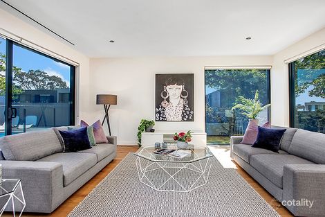 Property photo of 51 Main Drive Kew VIC 3101