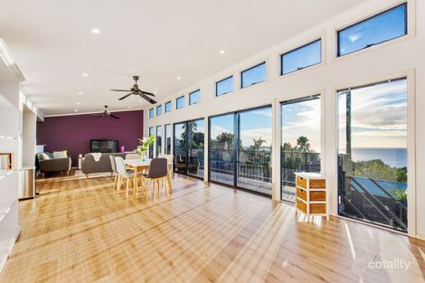 Property photo of 20 Neeangarra Crescent Hallett Cove SA 5158