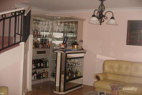 Property photo of 28 Coronation Drive Green Valley NSW 2168