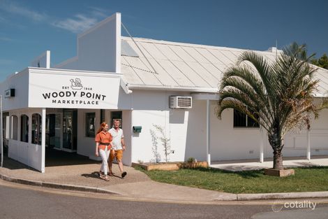 16-18 Woodcliffe Cres, Woody Point, QLD 4019