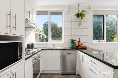 15/55 Mitford St, Elwood, VIC 3184