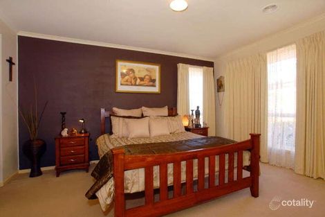 Property photo of 135 Thames Boulevard Werribee VIC 3030