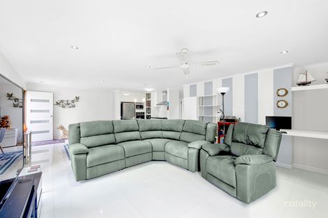 Property photo of 2/28 Flounder Crescent Toolooa QLD 4680