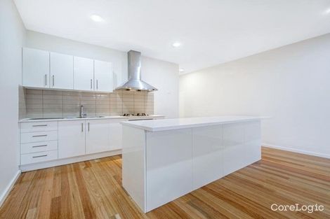 Property photo of 2/22 Burns Avenue Clayton South VIC 3169