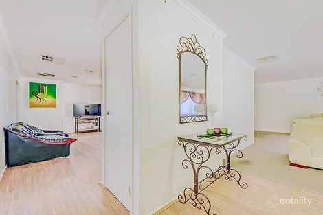 Property photo of 14 Prospero Way Truganina VIC 3029