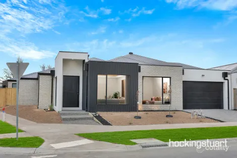 2 Hawksburn Pl, Mickleham, VIC 3064