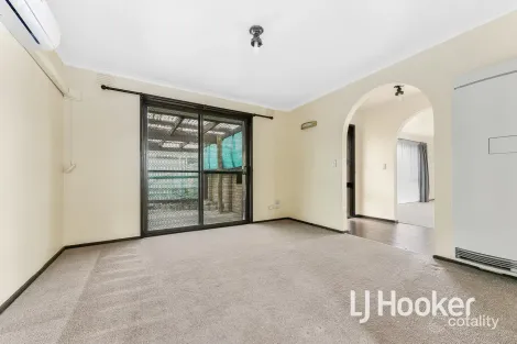 Property photo of 59 Fordholm Road Hampton Park VIC 3976