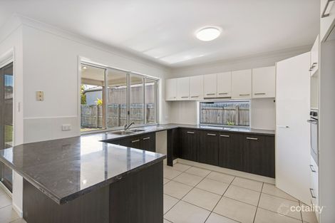 Property photo of 8 Clarence Place Sippy Downs QLD 4556