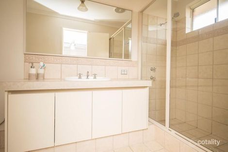 Property photo of 6 Reveley Vista Ellenbrook WA 6069