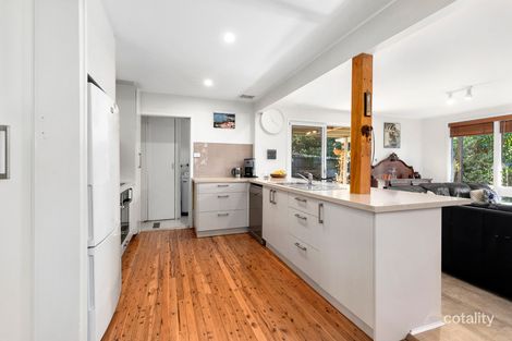 Property photo of 40 Allington Crescent Elanora Heights NSW 2101