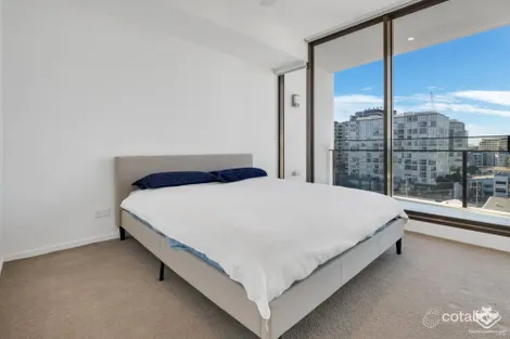 Property photo of 30812/24 Stratton Street Newstead QLD 4006