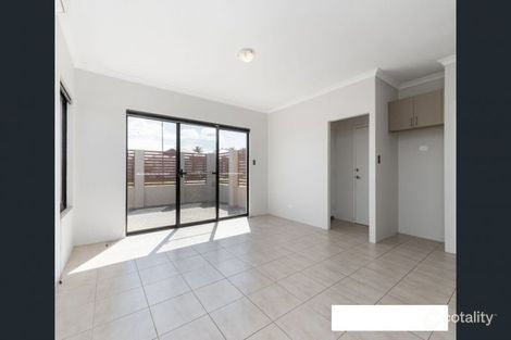 Property photo of 1/68 West Churchill Avenue Lake Coogee WA 6166