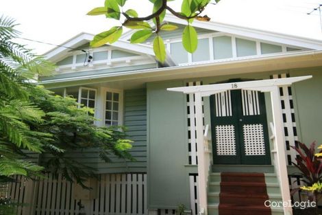 18 Barton St, Holland Park West, QLD 4121