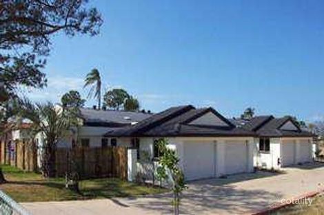 28 Mein St, Scarborough, QLD 4020