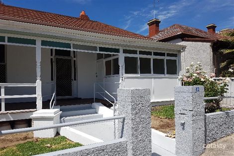 42 Ninth Ave, Maylands, WA 6051