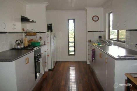 Property photo of 28 Stanley Drive Villeneuve QLD 4514
