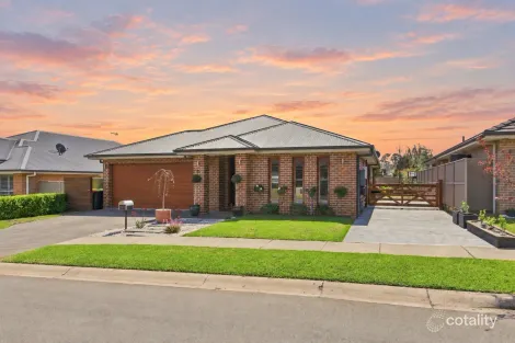 15 Danvers Rd, Spring Farm, NSW 2570