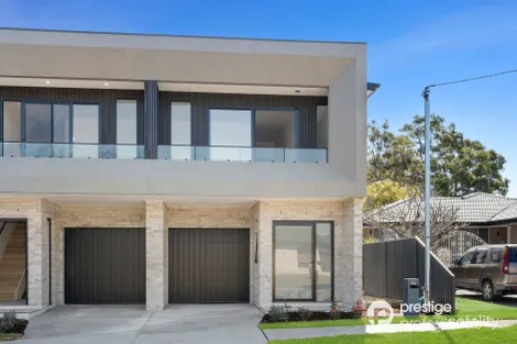 9b Magree Cres, Chipping Norton, NSW 2170