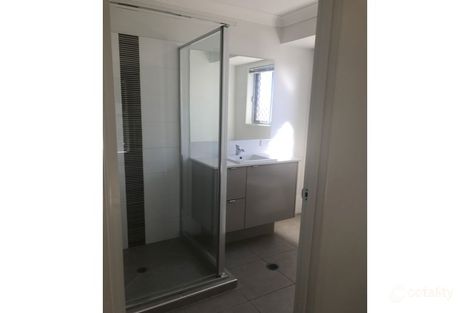 8 Mccallum St, Caboolture, QLD 4510