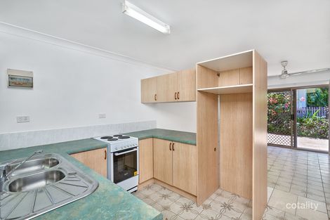 4/39 Arlington Esp, Clifton Beach, QLD 4879