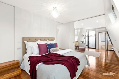 Property photo of 13 Kerferd Place Albert Park VIC 3206