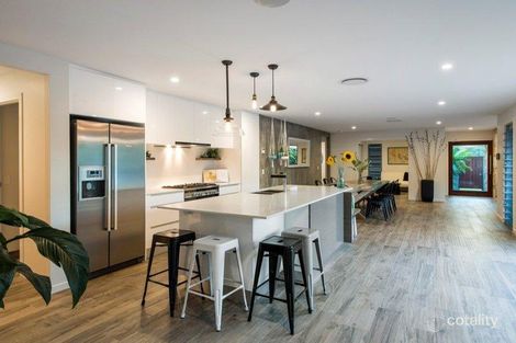 Property photo of 2 Eagle Avenue Burleigh Waters QLD 4220