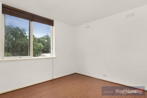 Property photo of 6/77-83 Denham Street Hawthorn VIC 3122