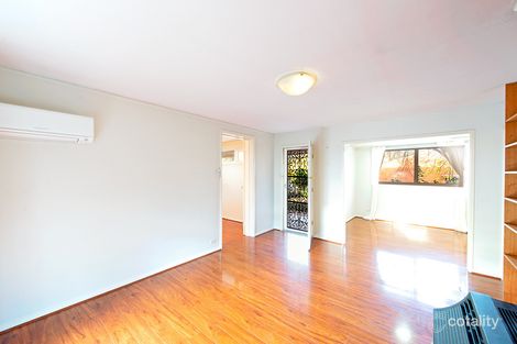 Property photo of 9 Bage Place Mawson ACT 2607