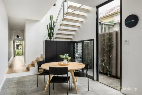 Property photo of 15 Bridge Street Port Melbourne VIC 3207