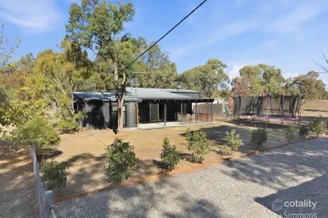 11 Kendall Rd, Invergowrie, NSW 2350