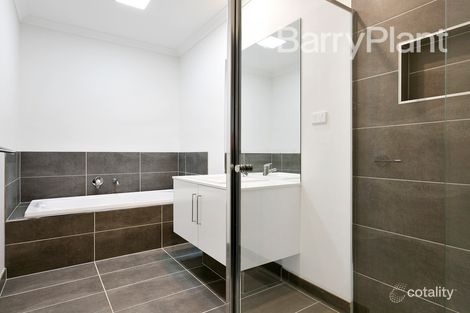 11 Blackwood Pl, Rosebud, VIC 3939