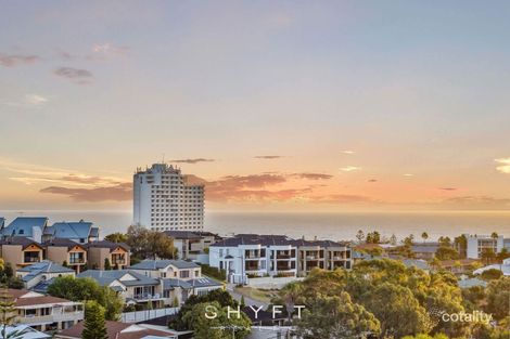 Property photo of 35D Nautilus Crescent Scarborough WA 6019