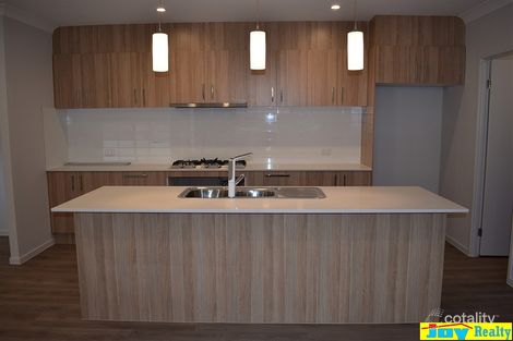 Property photo of 30 Cornwall Street Pallara QLD 4110