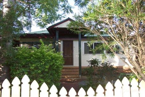 7 Maud St, Birkdale, QLD 4159