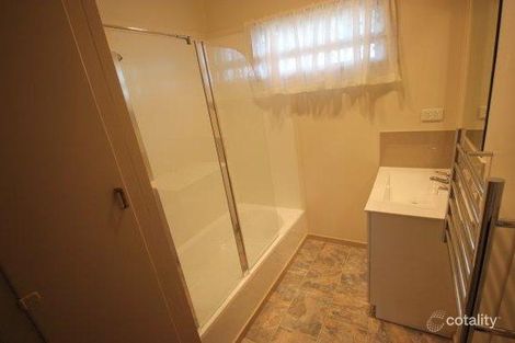 Property photo of 11 Alexandra Street Booval QLD 4304