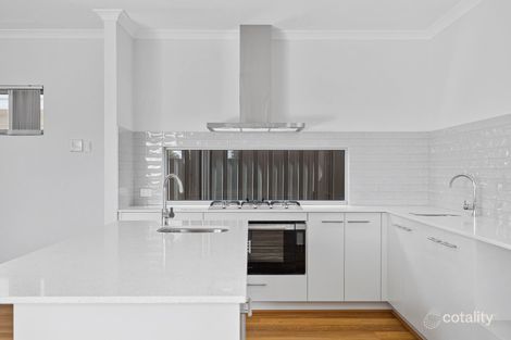 Property photo of 85 Leisure Way Halls Head WA 6210