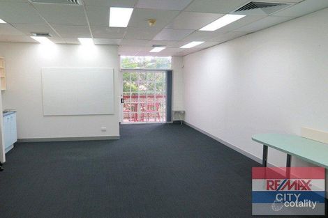 Property photo of 2/261 Given Terrace Paddington QLD 4064