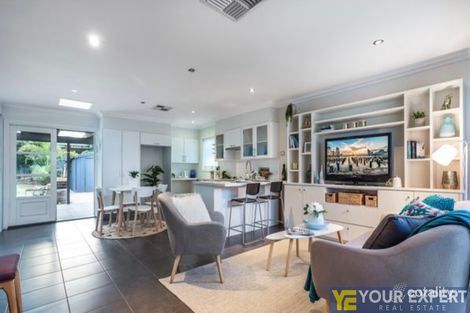 Property photo of 38 Elton Road Ferntree Gully VIC 3156