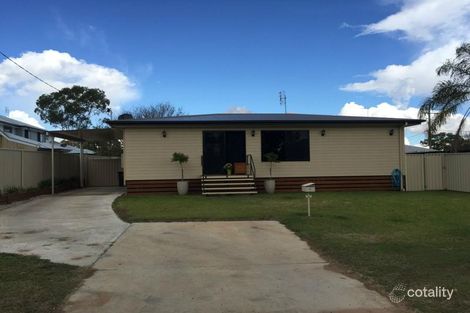 Property photo of 4 Daisy Street Miles QLD 4415