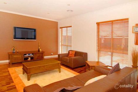 Property photo of 7 Innes Place Craigieburn VIC 3064